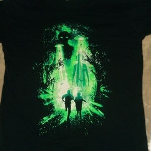 Xfiles loot crate shirt